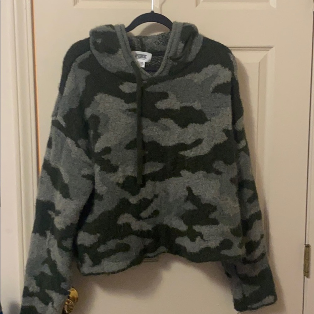 Knitted pullover from PINK